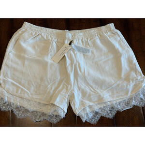 Women's White Lace Trim Shorts